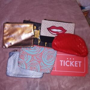 ⭐️2 for $10⭐️Bundle Of 7 Ipsy Cosmetic Makeup Bags